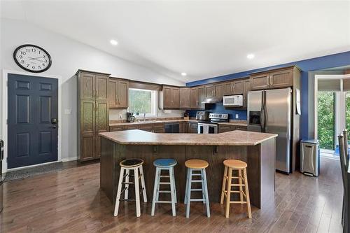 154 Thurston Dr, Ste Anne, MB 