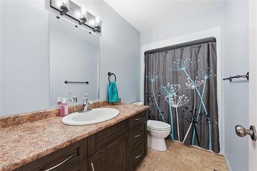 154 Thurston Dr, Ste Anne, MB 