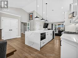 Vaulted ceilings for an expansive feel - 