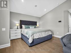 Primary bedroom with w/i closet + ensuite bath! - 