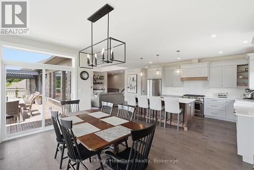 129 Sharron Court, Mapleton, ON 