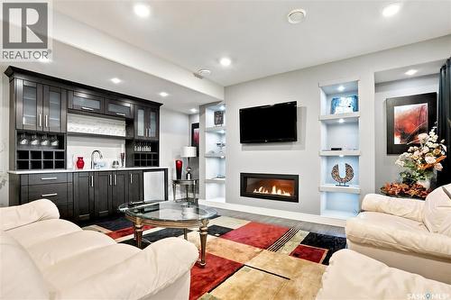 231 Fleming Crescent, Saskatoon, SK 
