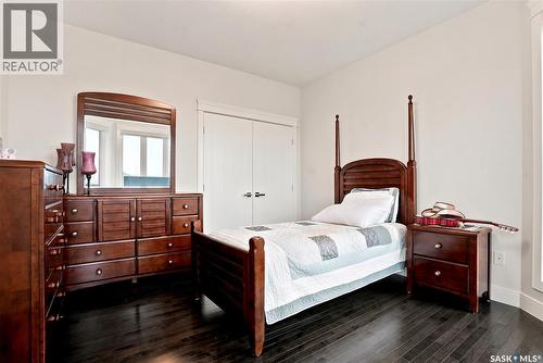 231 Fleming Crescent, Saskatoon, SK 