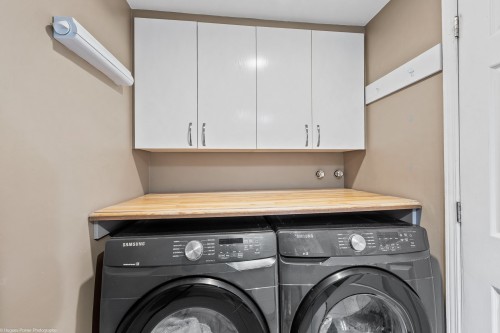 Powder room - C-252 Boul. J.-A.-Paré, Repentigny (Le Gardeur), QC - Indoor Photo Showing Laundry Room