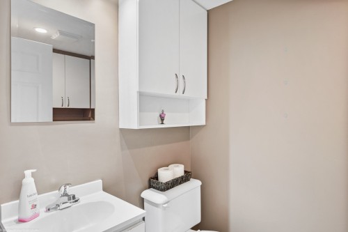 Powder room - C-252 Boul. J.-A.-Paré, Repentigny (Le Gardeur), QC - Indoor Photo Showing Bathroom