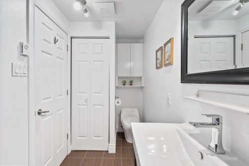 Bathroom - C-252 Boul. J.-A.-Paré, Repentigny (Le Gardeur), QC - Indoor Photo Showing Bathroom