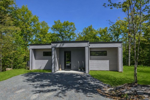 Façade - 107 Rue Du Mont-Foraker, La Conception, QC 