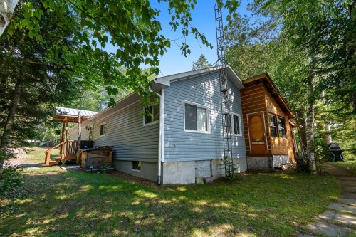 Back of Structure - 68 Ch. Stephens, Otter Lake, QC - Outdoor