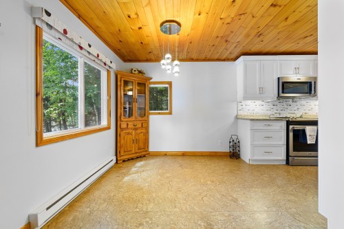 Dining Room - 68 Ch. Stephens, Otter Lake, QC - Indoor