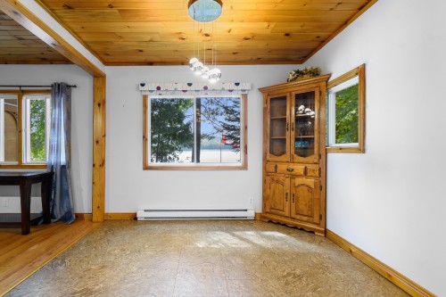 Dining Room - 68 Ch. Stephens, Otter Lake, QC - Indoor Photo Showing Other Room