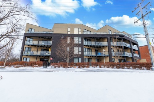 Façade - 308-145 Boul. Bouchard, Dorval, QC - Outdoor With Balcony
