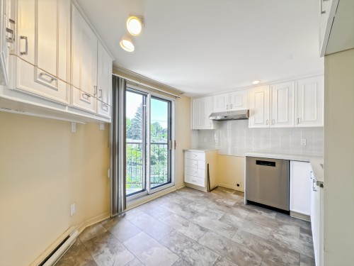 Kitchen - 516 Place Samuel-De Champlain, Boucherville, QC - Indoor Photo Showing Other Room