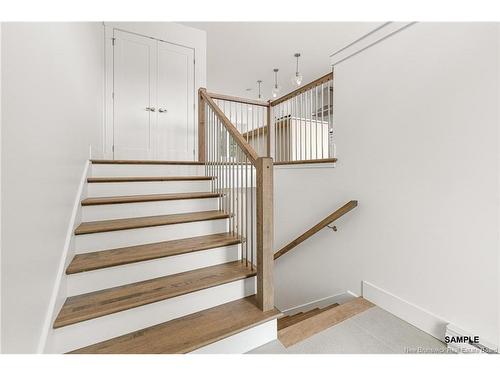 33 Cedric Crt, Dieppe, NB 