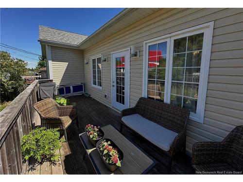 25 Helena Crt, Fredericton, NB 