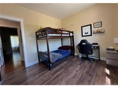 25 Helena Crt, Fredericton, NB 