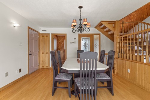 Salle à manger - 240 Rue Bissonnette, Papineauville, QC - Indoor Photo Showing Dining Room