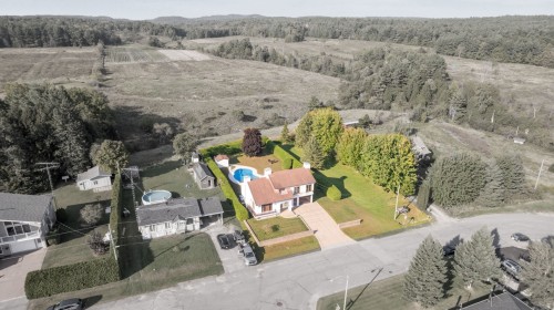 Photo aérienne - 240 Rue Bissonnette, Papineauville, QC - Outdoor With View
