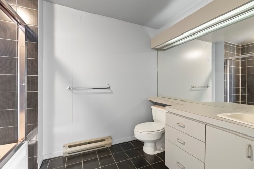 Salle de bains - 20240 Ch. Lakeshore, Baie-D'Urfé, QC - Indoor Photo Showing Bathroom
