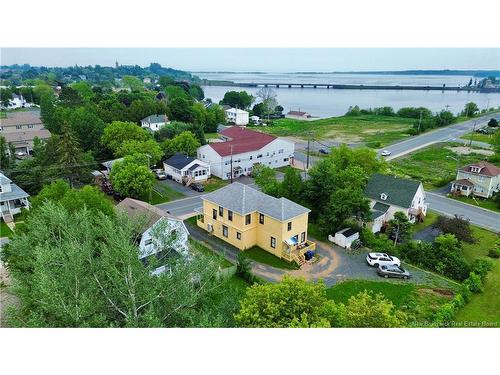 539 Queen St, Bathurst, NB 