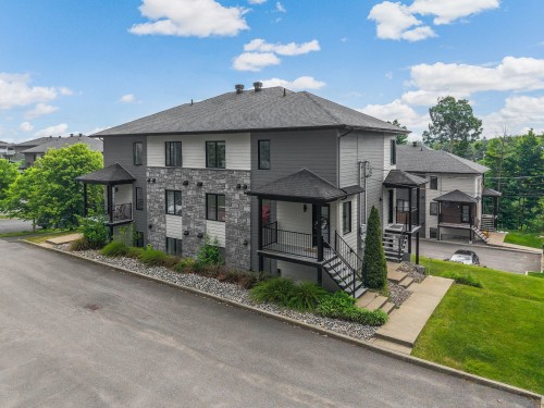 Exterior - 1592  - 1602 Rue De L'Estran, Lévis (Les Chutes-De-La-Chaudière-Ouest), QC - Outdoor With Facade