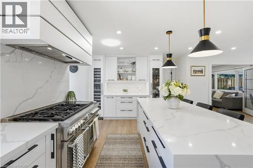 12 Cheval Drive, Grimsby, ON 