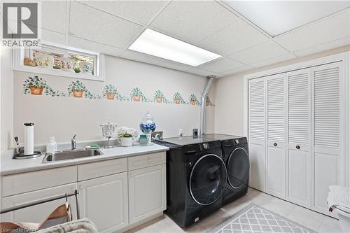 12 Cheval Drive, Grimsby, ON 