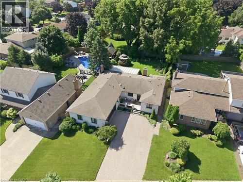 12 Cheval Drive, Grimsby, ON 