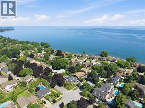 12 Cheval Drive, Grimsby, ON 