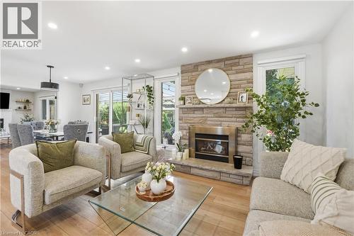12 Cheval Drive, Grimsby, ON 