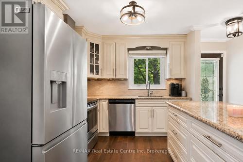 369 West Acres Drive, Guelph (Willow West/Sugarbush/West Acres), ON 