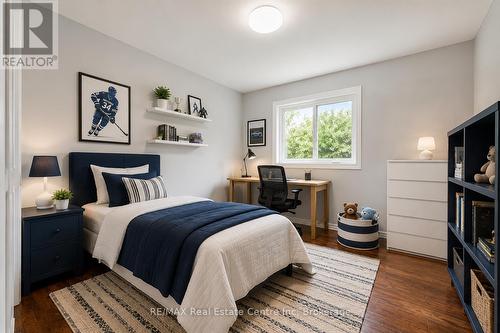 Photo has been virtually staged - 369 West Acres Drive, Guelph (Willow West/Sugarbush/West Acres), ON 