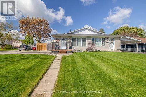 33 INVERNESS STREET  Brantford, ON N3V 1A9