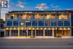 102 370 E ESPALANDE AVENUE  North Vancouver, BC V7L 1A4