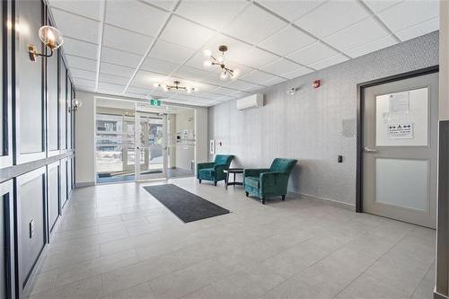 701-300 Centre St, Winnipeg, MB 