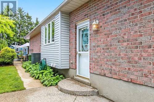96 Carrie Crescent, St. Thomas, ON 