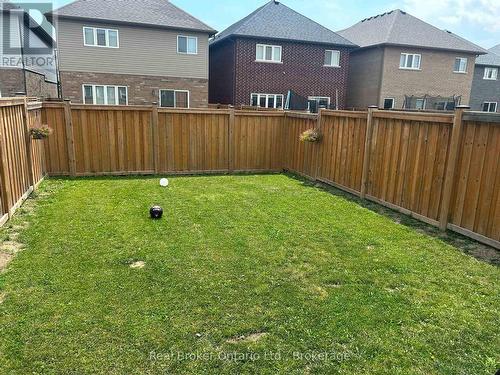 204 Dalgleish Trail, Hamilton, ON 