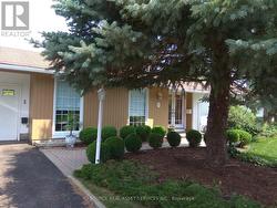 MAIN FL - 8 BIRCHVIEW ROAD Ottawa, ON K2G 3G4