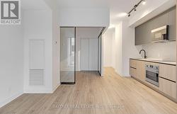 2703 - 108 PETER STREET Toronto, ON M5V 2G7