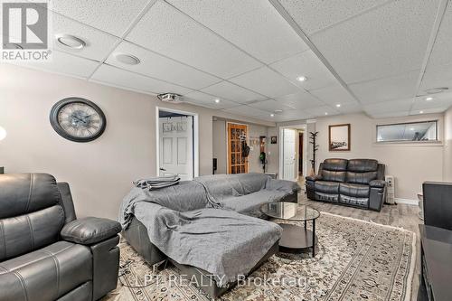 31 Patrick Drive, Aurora, ON - Indoor