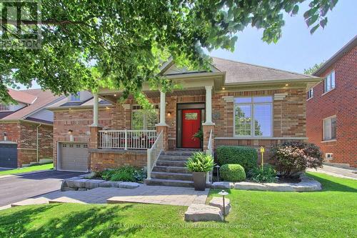 1078 BOB SCOTT COURT  Newmarket, ON L3X 3L7