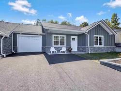 9 Lions Club Road Fox Point, NS B0J 1T0