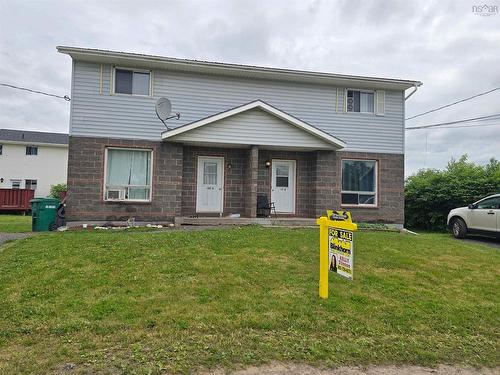107 Rutherford Street  Stellarton, NS B0K 1S0