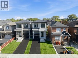 48 MELBOURNE Street  Hamilton, ON L8P 2A6