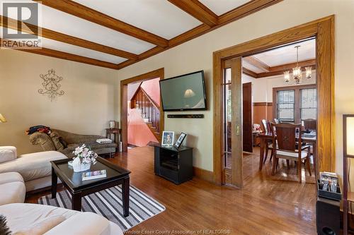 858 Chilver, Windsor, ON 
