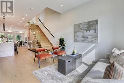 128 FLOYD AVENUE Toronto, ON M4K 2B7