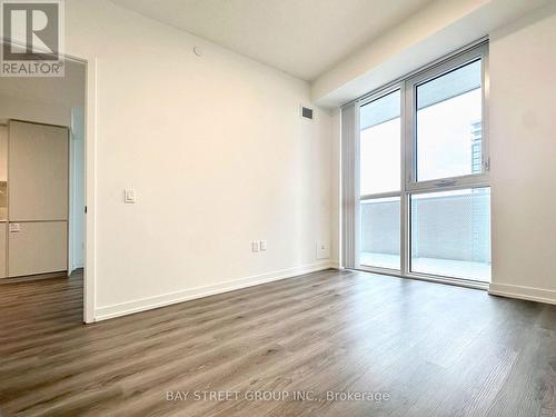 4102 - 28 Interchange Way, Vaughan, ON 