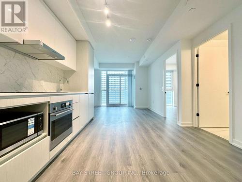 4102 - 28 Interchange Way, Vaughan, ON 