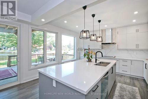 62 Simcoe Road, Ramara, ON - Indoor Photo Showing Kitchen With Double Sink With Upgraded Kitchen