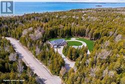 Your year-round getaway or permanent home awaits! - 