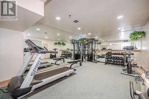 405 - 93 Westwood Road, Guelph (Willow West/Sugarbush/West Acres), ON 